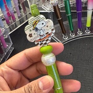 Green Snoopy Beaded Pen